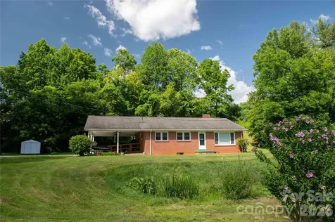 40 Double Island Road Burnsville NC 28714
