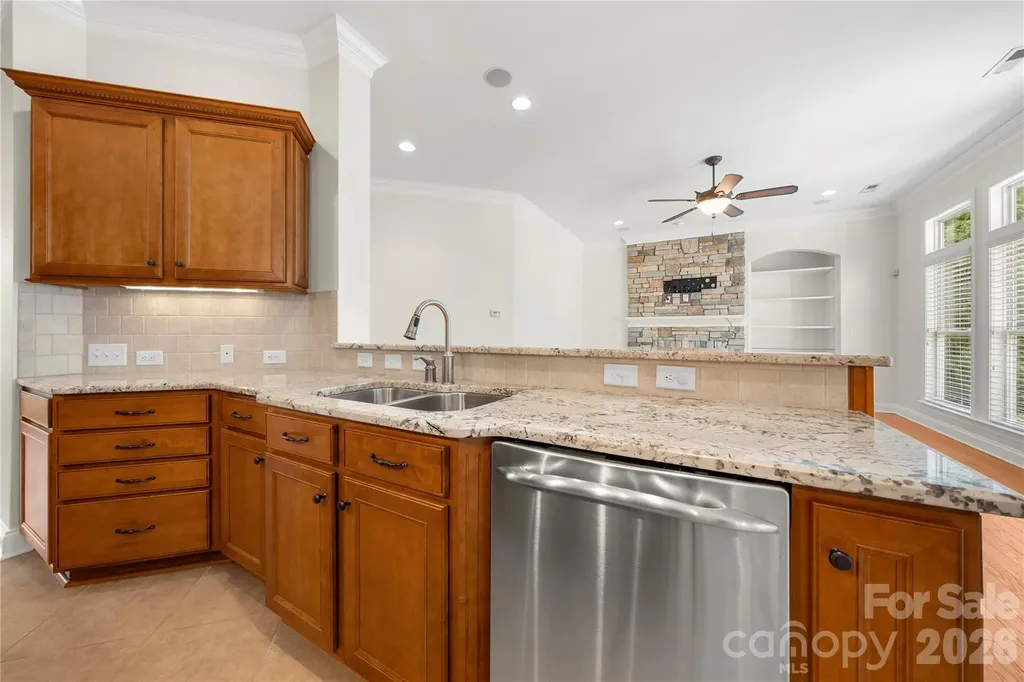 11316 Warfield Avenue Huntersville NC 28078