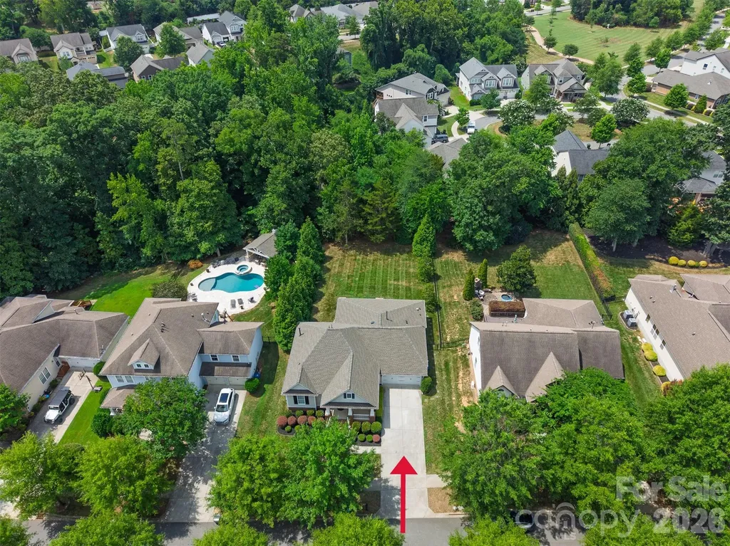 11316 Warfield Avenue Huntersville NC 28078