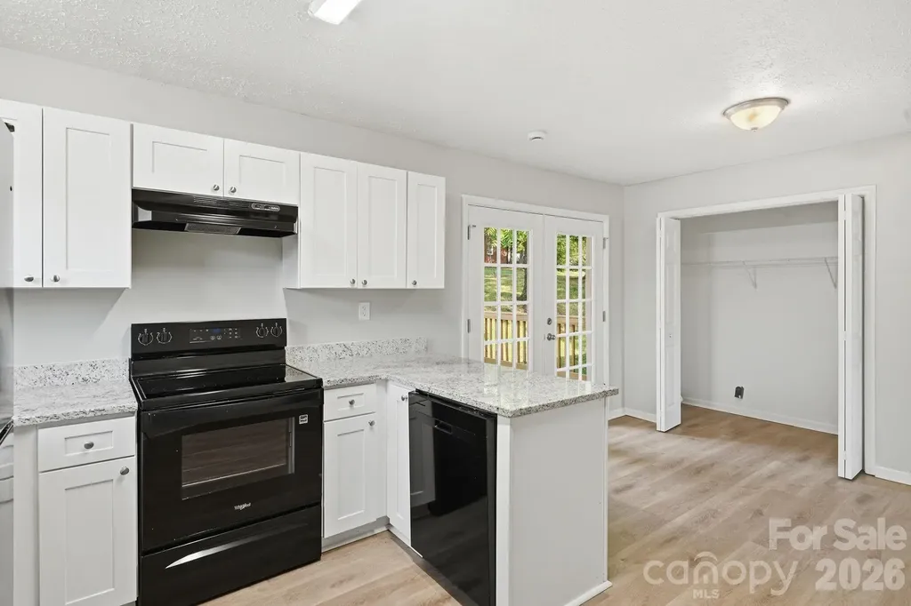 202 Cooke Circle Kings Mountain NC 28086