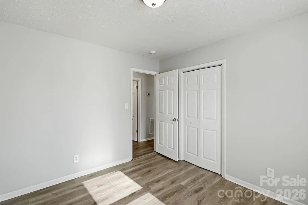202 Cooke Circle Kings Mountain NC 28086