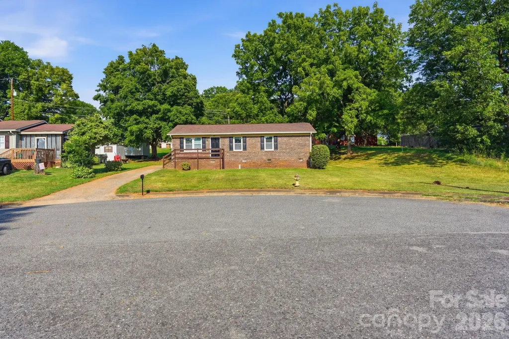 202 Cooke Circle Kings Mountain NC 28086