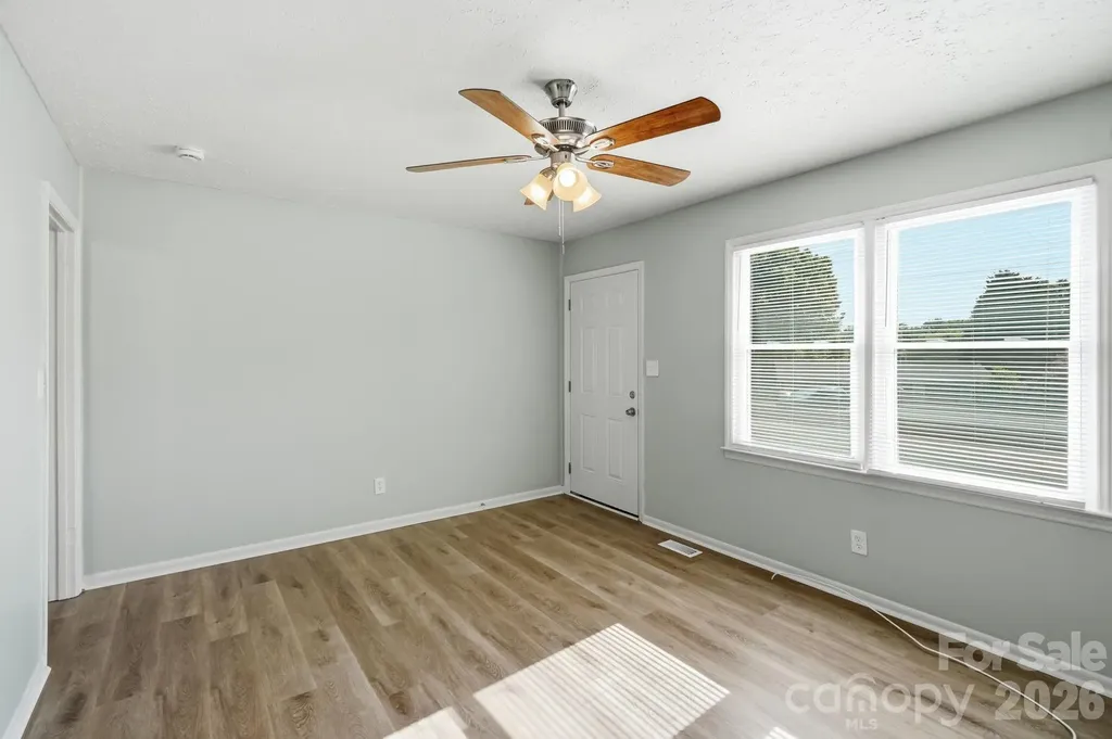 202 Cooke Circle Kings Mountain NC 28086