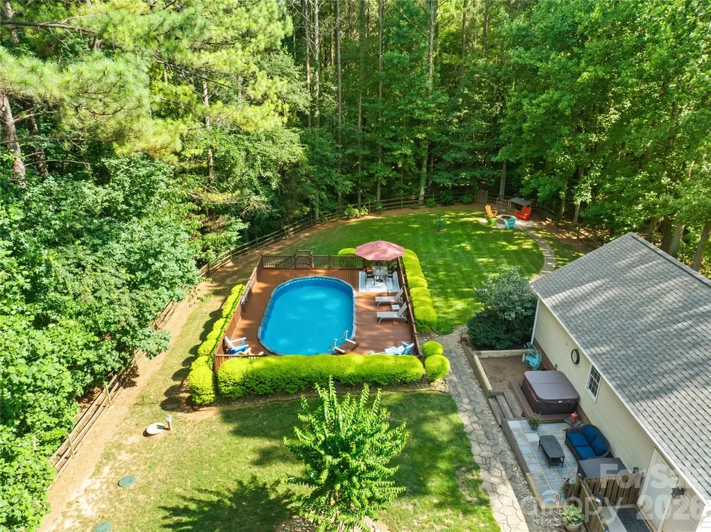 6998 Ridgeway Road Stanley NC 28164