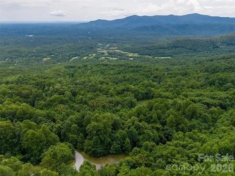 236 Nottingham Drive Mill Spring NC 28756