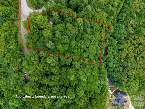 236 Nottingham Drive Mill Spring NC 28756