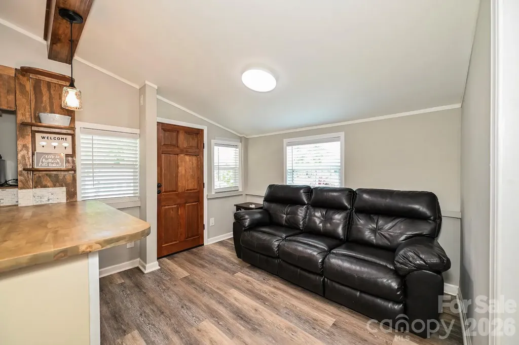 125 Hollywood Trail Mount Gilead NC 27306