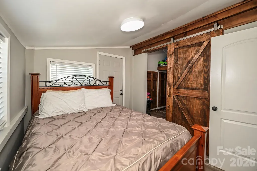 125 Hollywood Trail Mount Gilead NC 27306