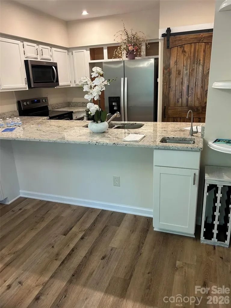 19901 Henderson Road Cornelius NC 28031