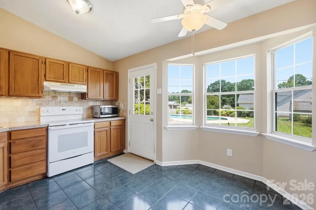 2101 Palm Lane Belmont NC 28012