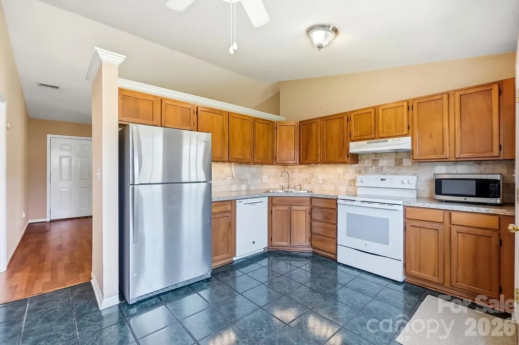 2101 Palm Lane Belmont NC 28012