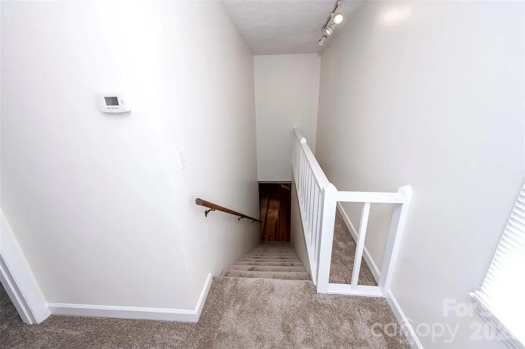 15722 Rhinehill Road Charlotte NC 28278