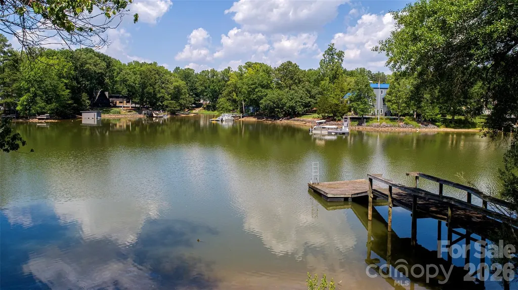 15722 Rhinehill Road Charlotte NC 28278