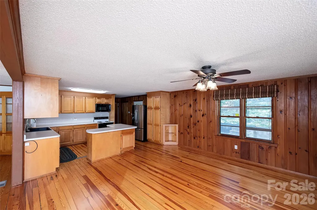 15722 Rhinehill Road Charlotte NC 28278
