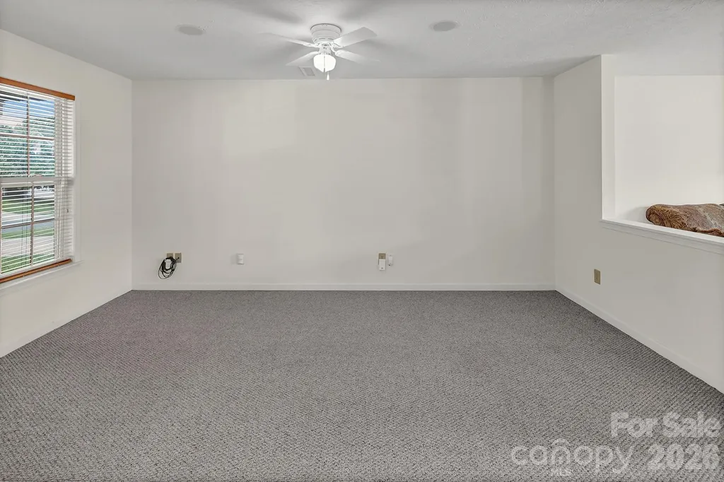 825 Chastain Avenue Concord NC 28025