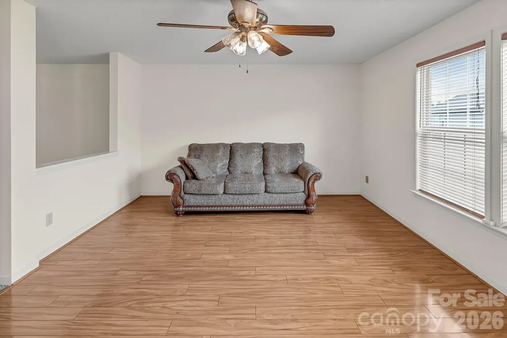 825 Chastain Avenue Concord NC 28025
