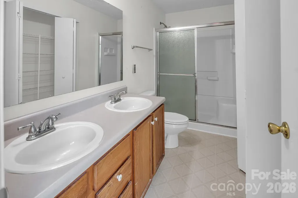 825 Chastain Avenue Concord NC 28025