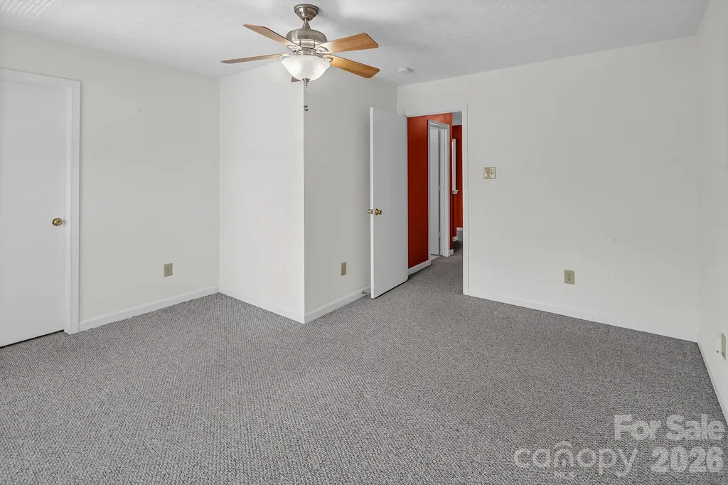 825 Chastain Avenue Concord NC 28025
