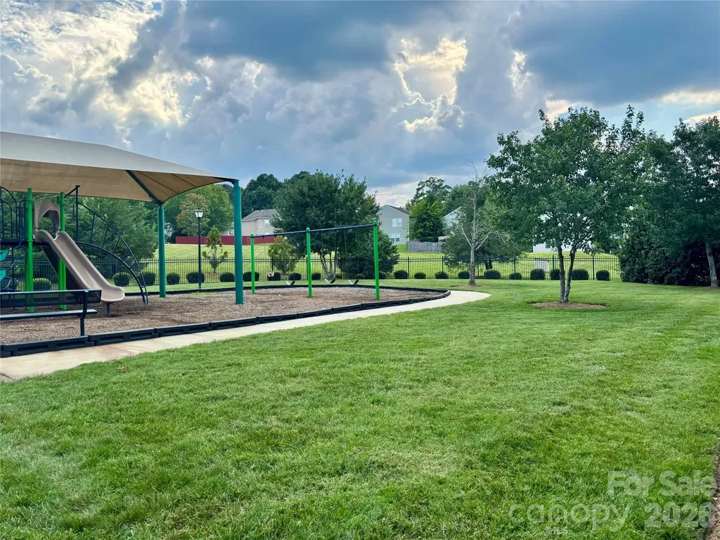 825 Chastain Avenue Concord NC 28025