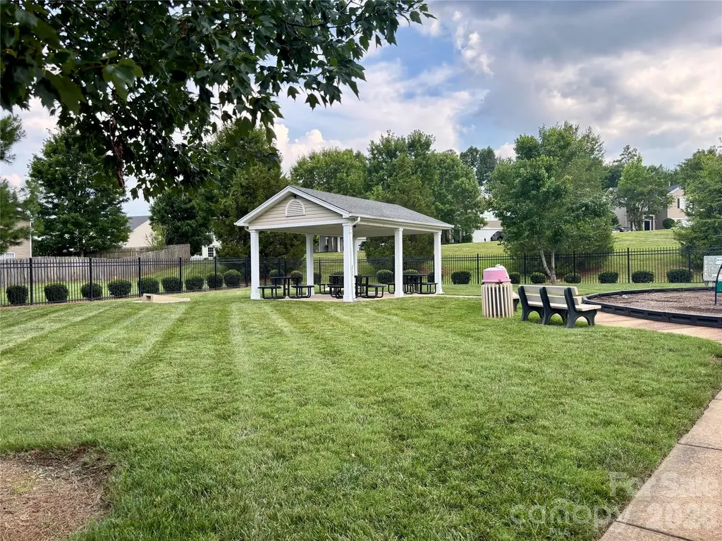 825 Chastain Avenue Concord NC 28025