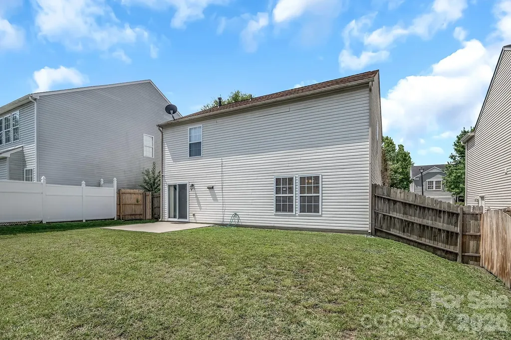 825 Chastain Avenue Concord NC 28025