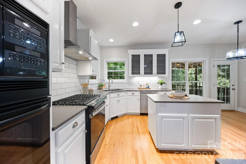5355 Shannamara Drive Matthews NC 28104