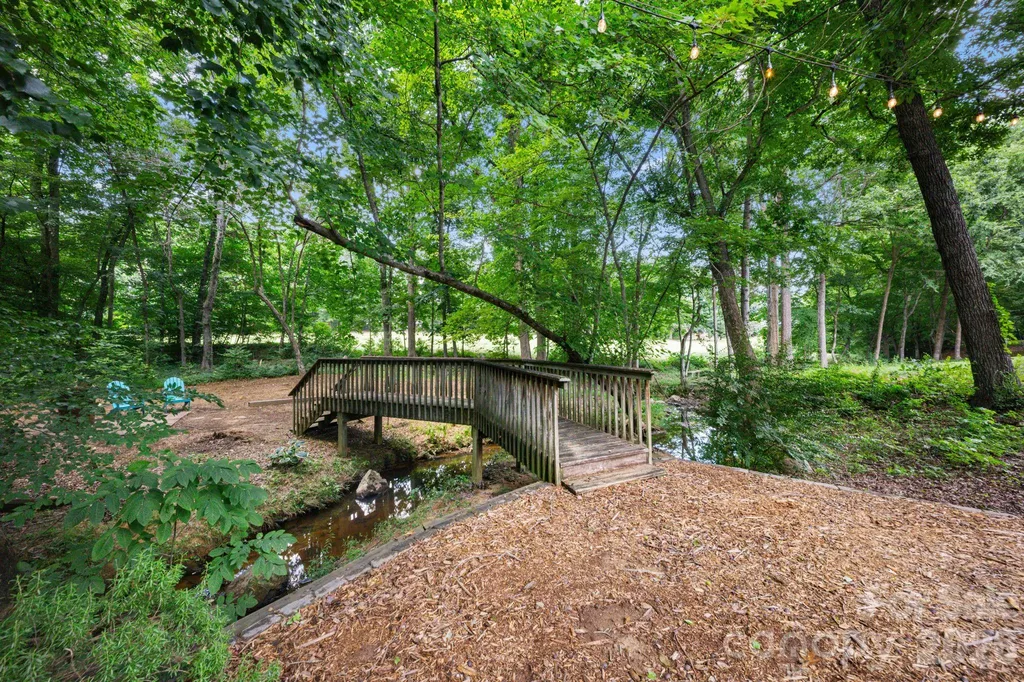5355 Shannamara Drive Matthews NC 28104