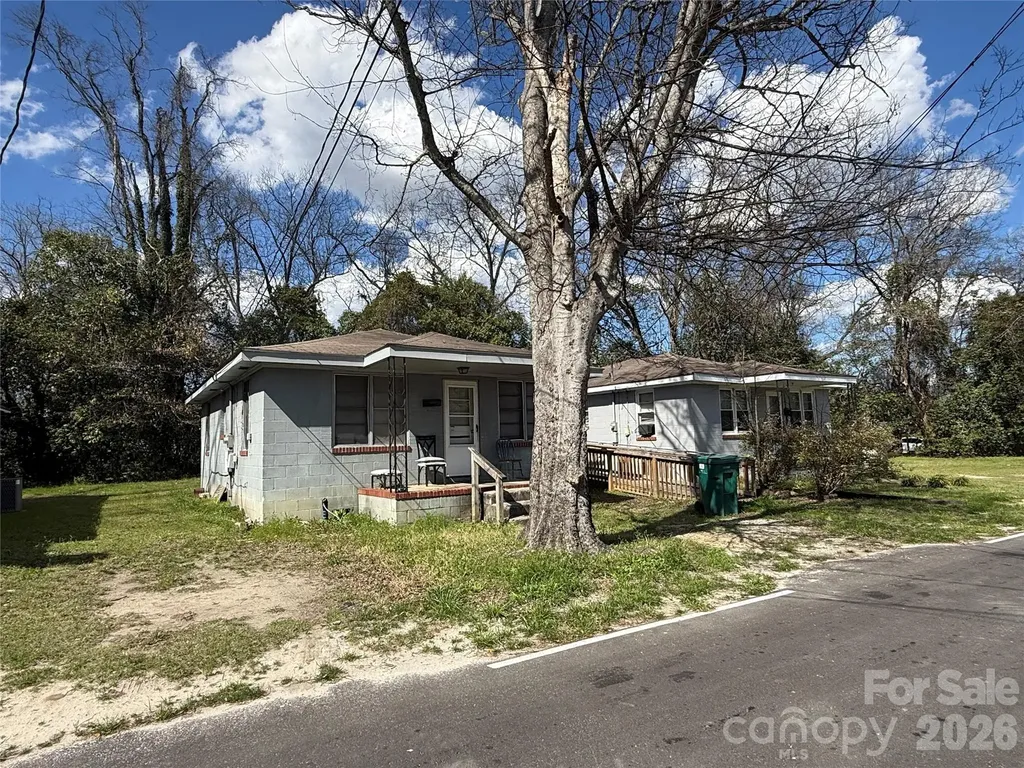 116/122/124/126 Godfrey Street Cheraw SC 29520