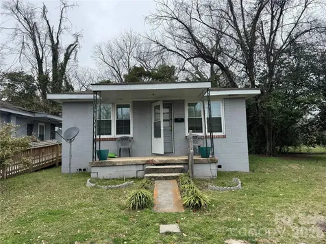 116/122/124/126 Godfrey Street Cheraw SC 29520