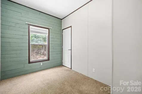 2876 Burma Road E Nebo NC 28761