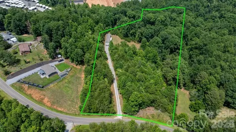 2876 Burma Road E Nebo NC 28761
