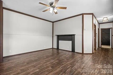 2876 Burma Road E Nebo NC 28761