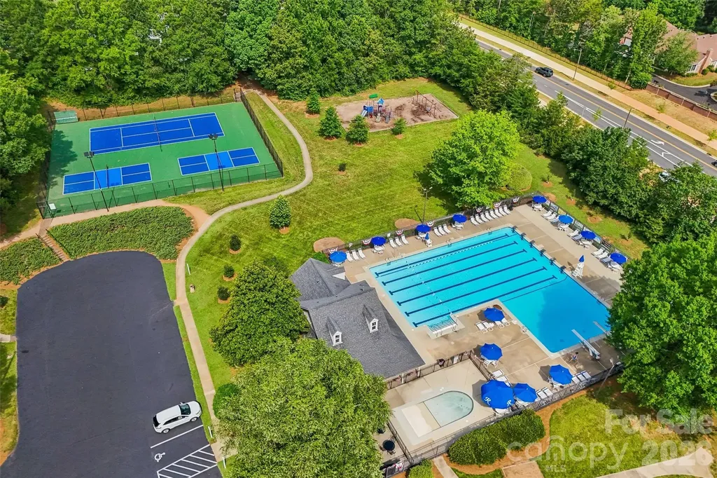 11616 Parks Farm Lane Charlotte NC 28277