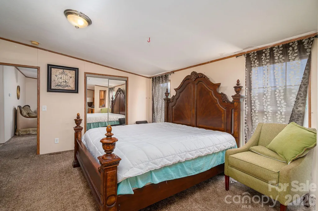 5047 Southbrook Drive Kings Mountain NC 28086