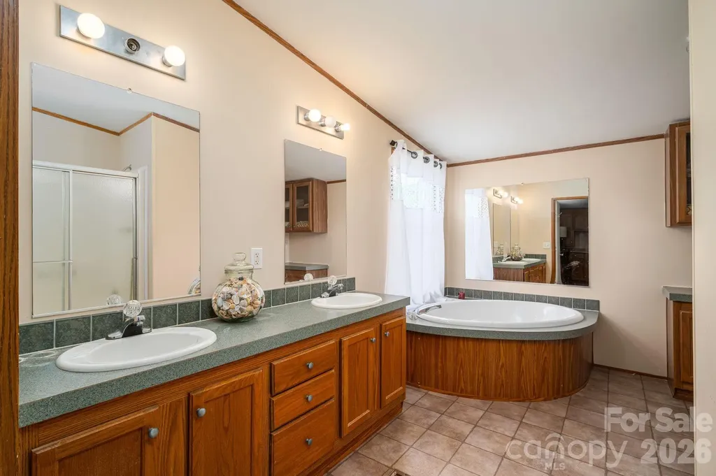 5047 Southbrook Drive Kings Mountain NC 28086