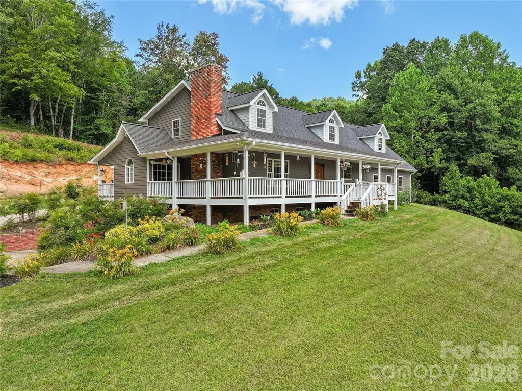 81 Aldens Way Clyde NC 28721