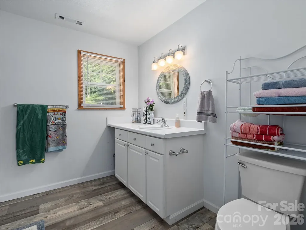 81 Aldens Way Clyde NC 28721