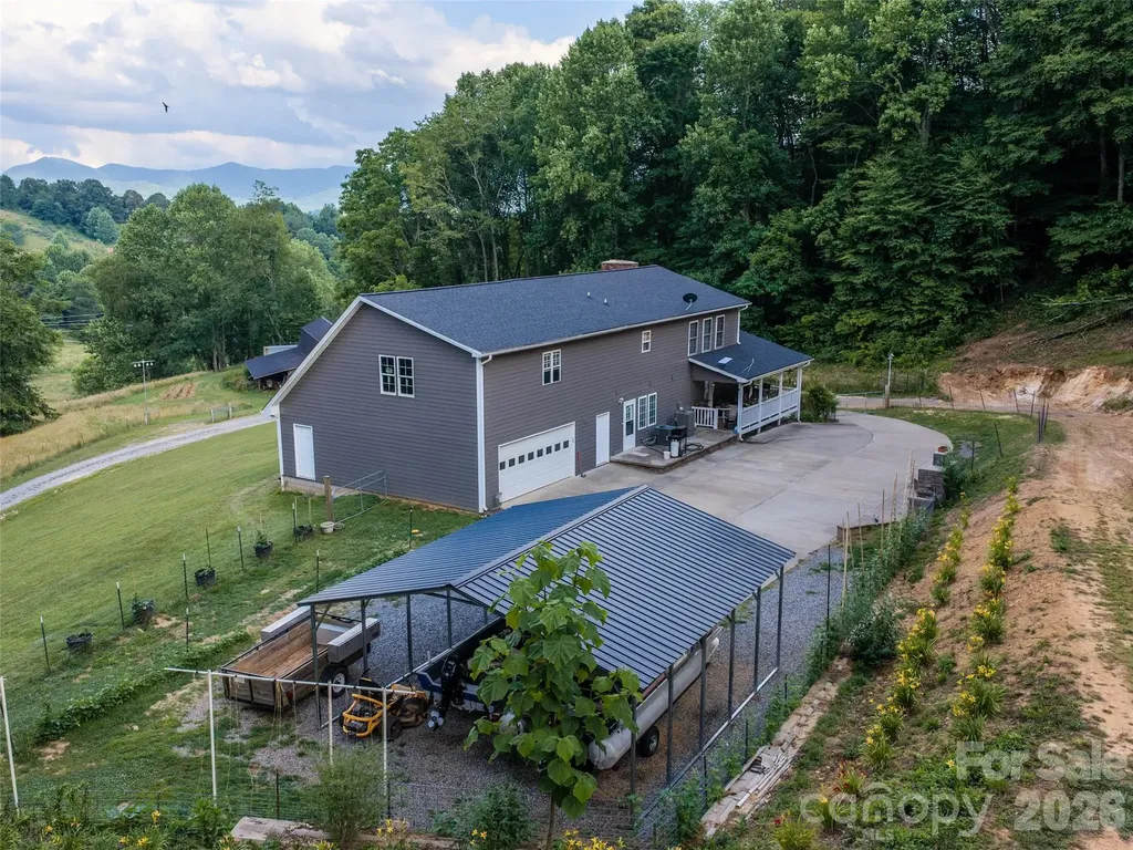 81 Aldens Way Clyde NC 28721