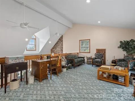 81 Aldens Way Clyde NC 28721