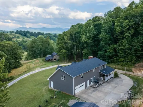81 Aldens Way Clyde NC 28721