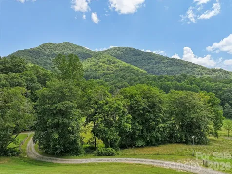 81 Aldens Way Clyde NC 28721