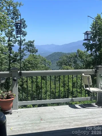1355 Moonshine Mountain Road Burnsville NC 28714