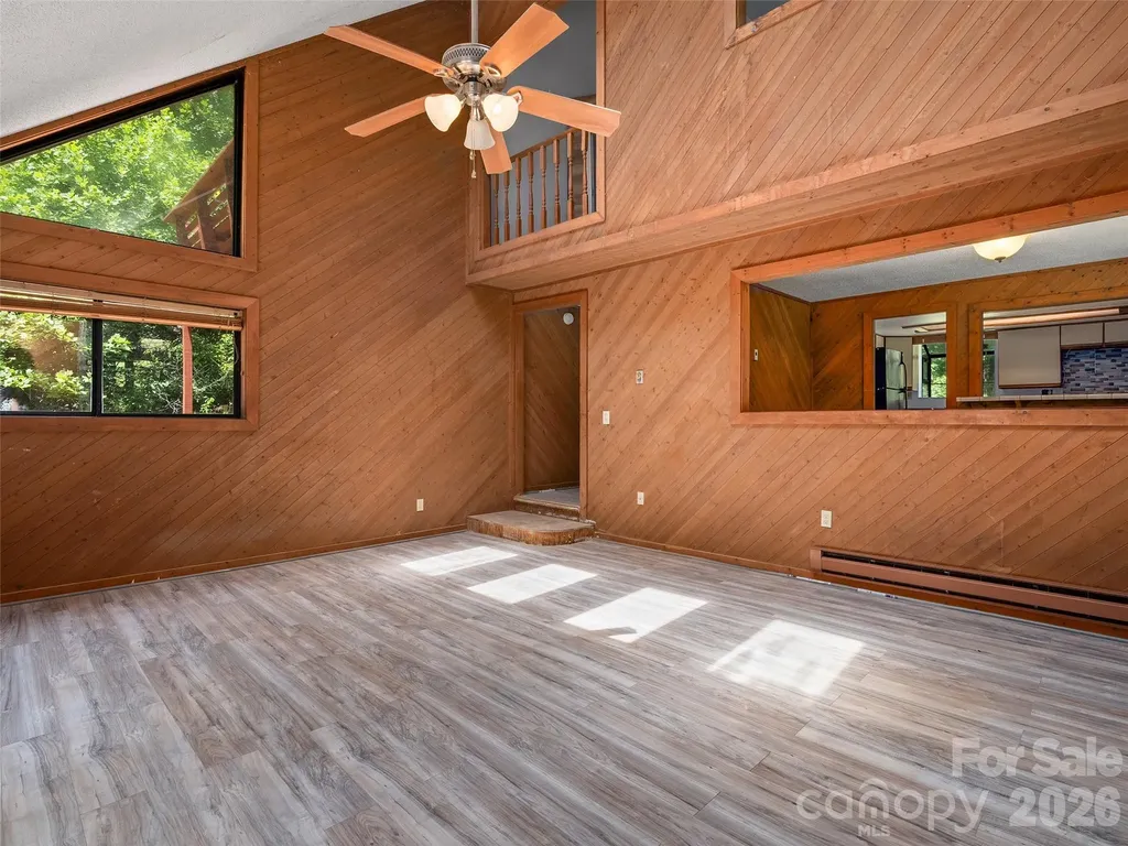 25 Little Creek Lane Maggie Valley NC 28751
