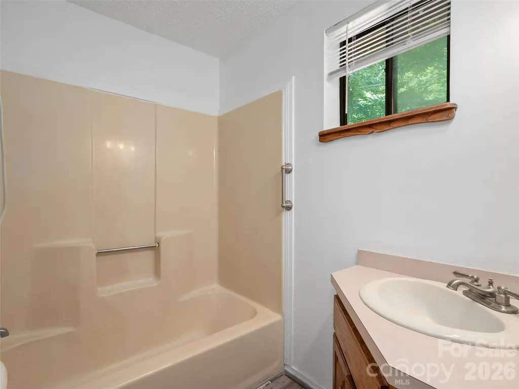 25 Little Creek Lane Maggie Valley NC 28751