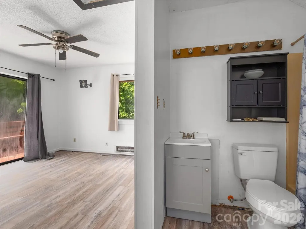 25 Little Creek Lane Maggie Valley NC 28751