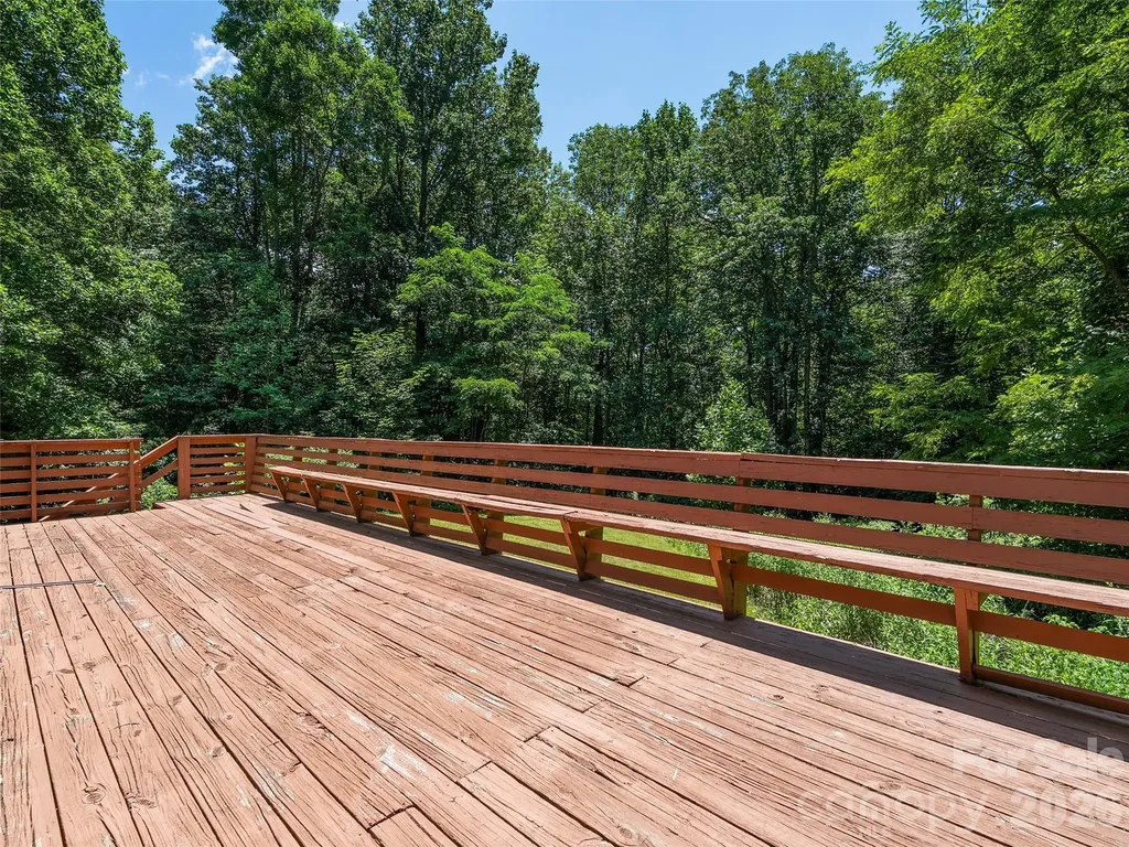 25 Little Creek Lane Maggie Valley NC 28751