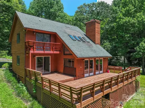 25 Little Creek Lane Maggie Valley NC 28751