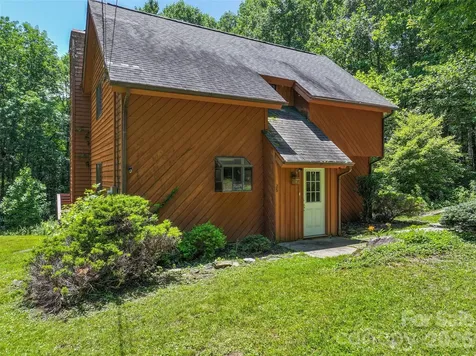 25 Little Creek Lane Maggie Valley NC 28751