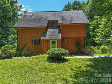 25 Little Creek Lane Maggie Valley NC 28751