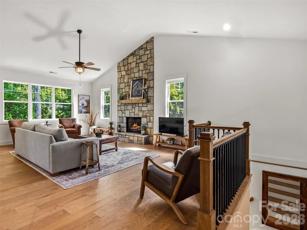 181 Byron Forest Drive Horse Shoe NC 28742